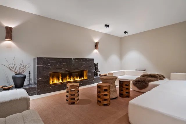 $3,390,000 | 1180 Oak Ridge Drive, Glencoe, IL 60022