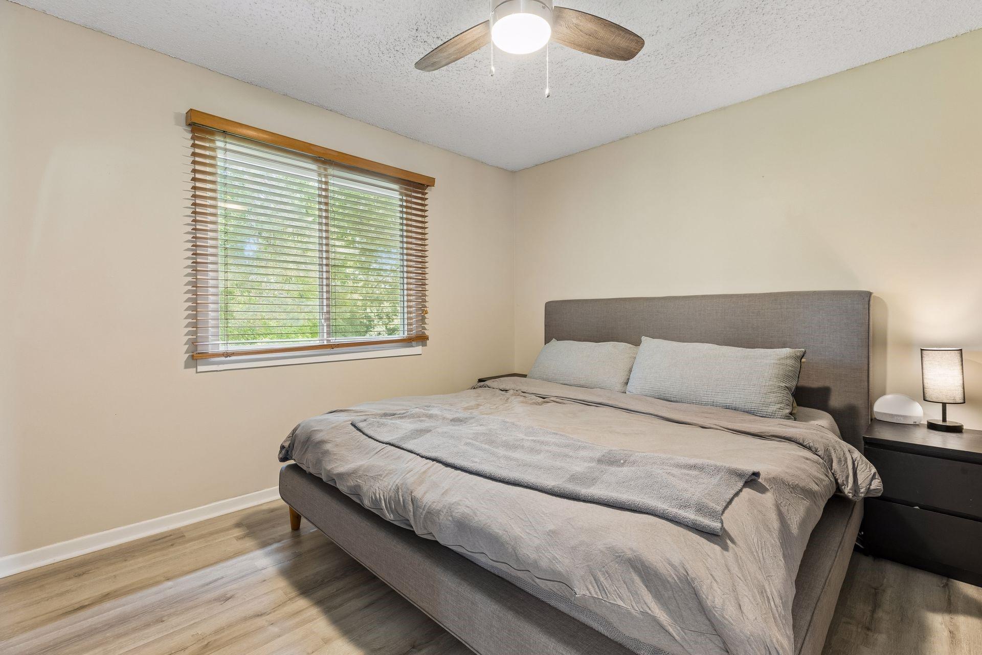 6919 Calgary Road Woodbury, MN 55125 - Photo 9 of 21