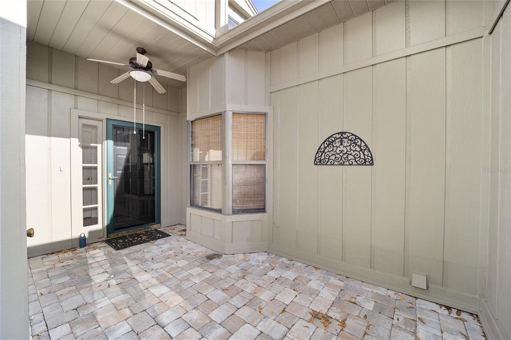 1906 Southeast Clatter Bridge Road Ocala, FL 34471 - Photo 3 of 10