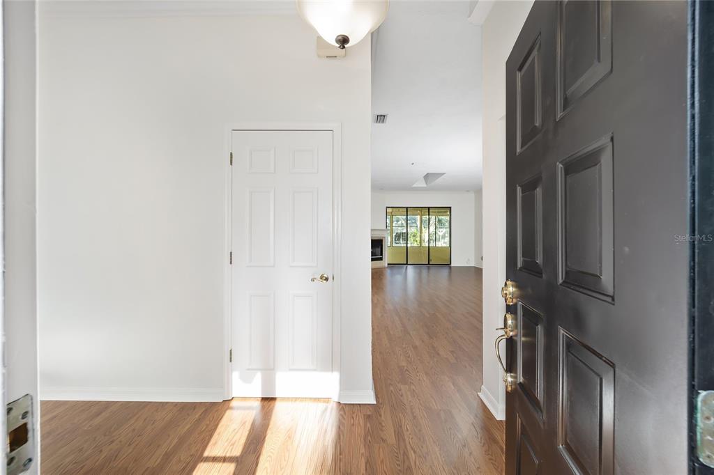 1906 Southeast Clatter Bridge Road Ocala, FL 34471 - Photo 4 of 10