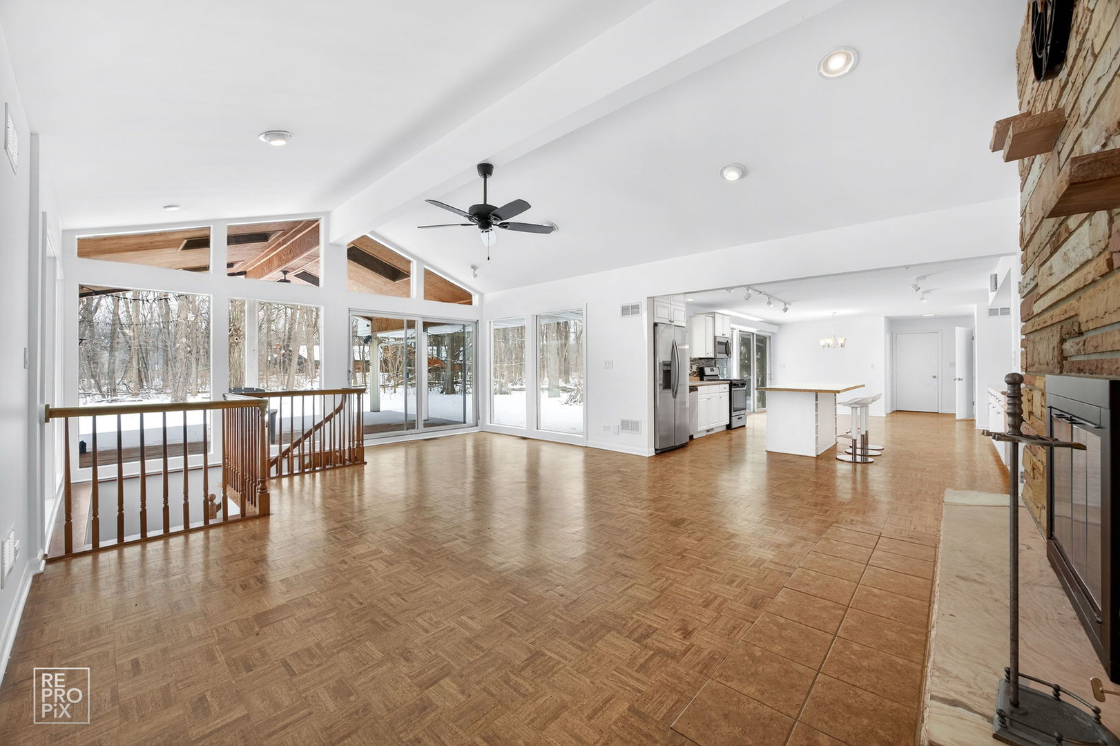 23670 North Elm Road Lincolnshire, IL 60069 - Photo 10 of 36 a view of an entryway with wooden floor