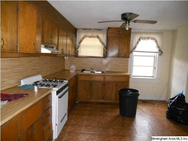 416 8th Street Docena, AL 35060 - Photo 2 of 8