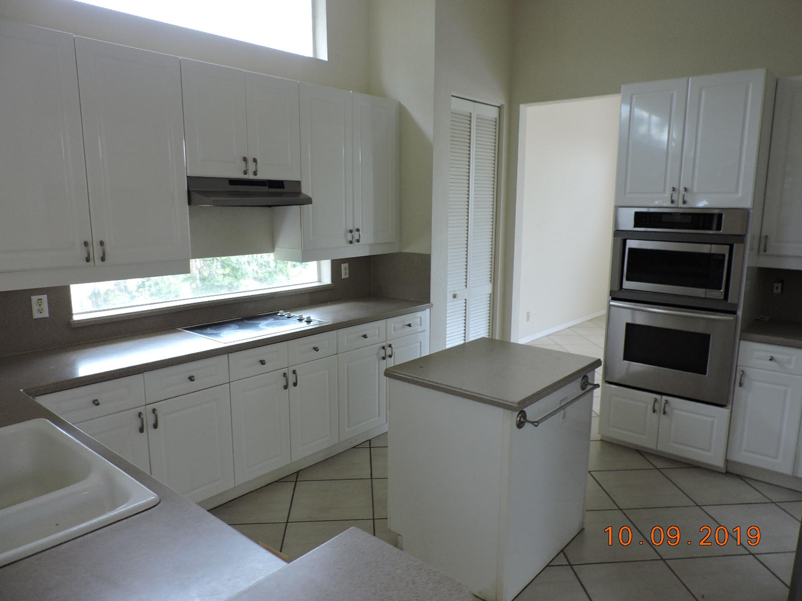 18727 Ocean Mist Drive Boca Raton, FL 33498 - Photo 7 of 12 DSCN1945