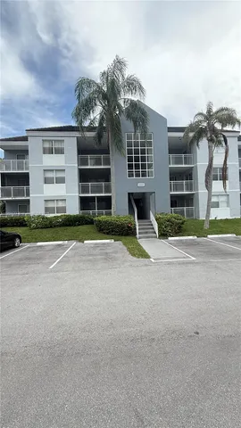 $2,000 | 8560 Southwest 212th Street, Unit 203, Cutler Bay, FL 33189