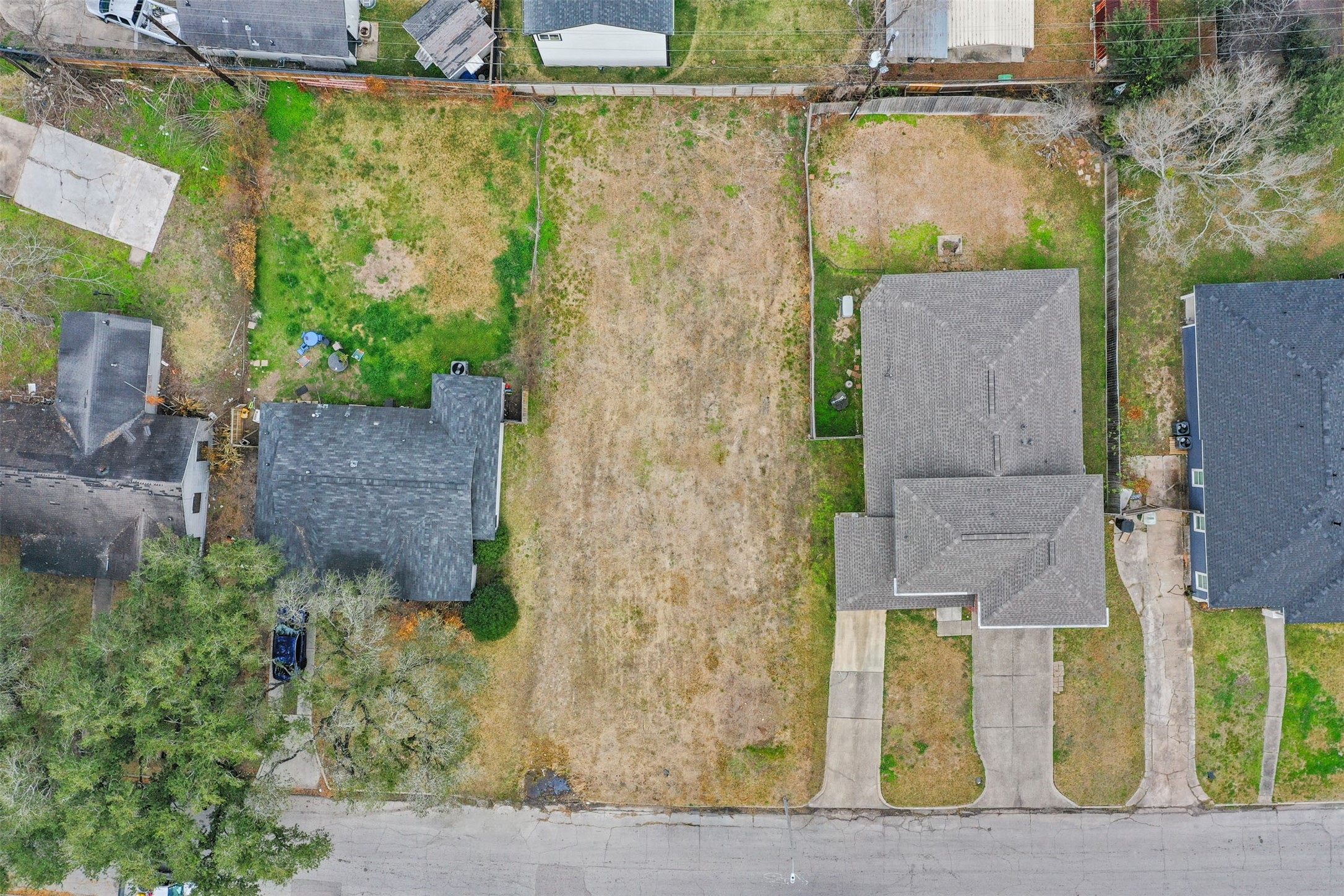 4711 Marietta Lane Houston, TX 77021 - Photo 1 of 10