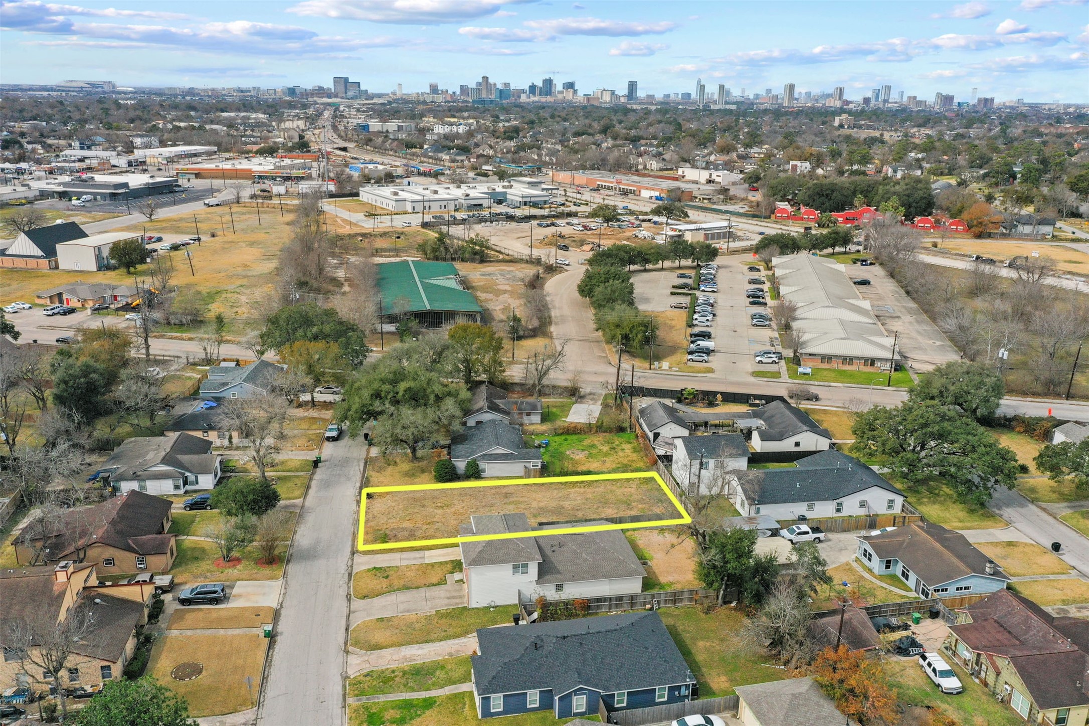 4711 Marietta Lane Houston, TX 77021 - Photo 7 of 10