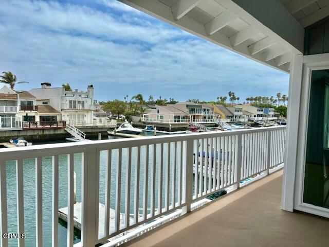 4510 Gateshead Bay Oxnard, CA 93035 - Photo 25 of 34 a view of a balcony with city view