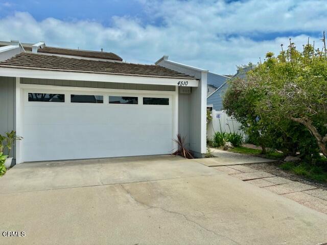 4510 Gateshead Bay Oxnard, CA 93035 - Photo 34 of 34 a view of a house with a space