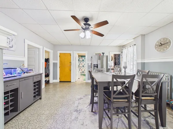 $949,900 | 104-106 Belleville Road, New Bedford, MA 02745