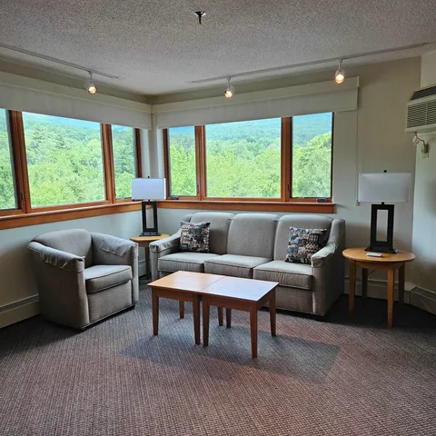 $24,000 | 90 Loon Mountain Road, Unit 1021D, Lincoln, NH 03251