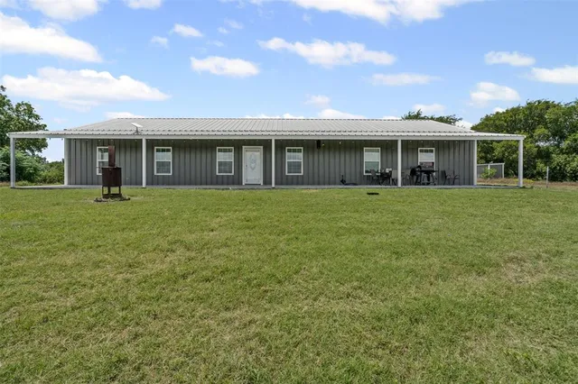 $675,000 | 873 Hcr 1106, Blum, TX 76627
