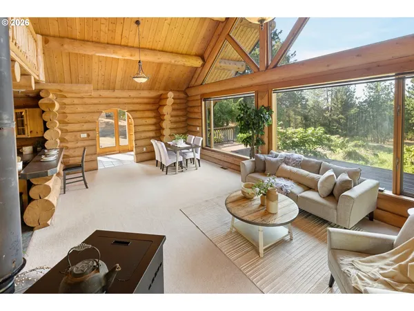 $1,800,000 | 7000 7 Mile Hill Road, The Dalles, OR 97058