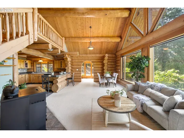 $1,800,000 | 7000 7 Mile Hill Road, The Dalles, OR 97058