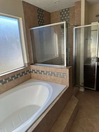 $1,950 | 5718 Straight Way, Houston, TX 77339