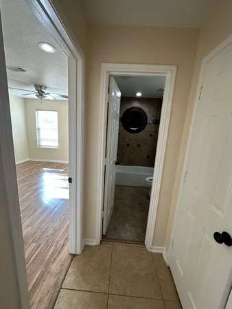 $1,950 | 5718 Straight Way, Houston, TX 77339