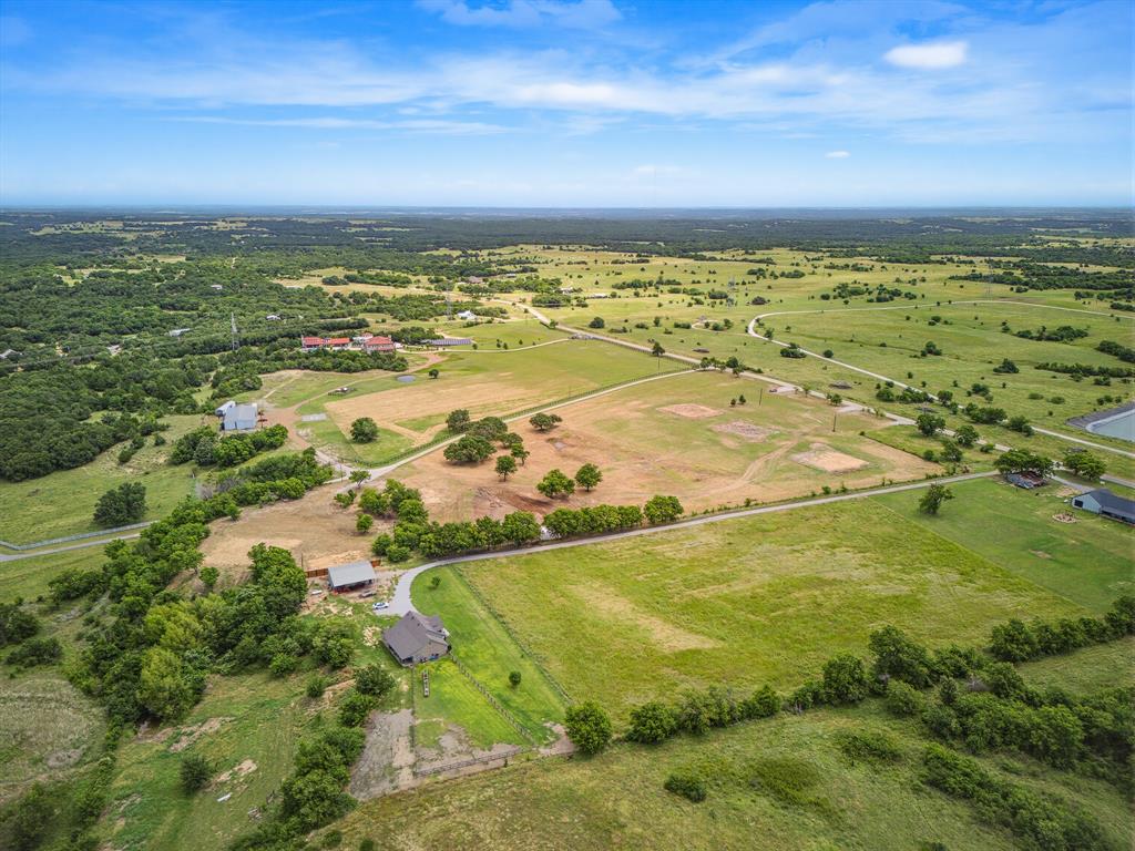 2695 Old Decatur Road Alvord, TX 76225 - Photo 15 of 17
