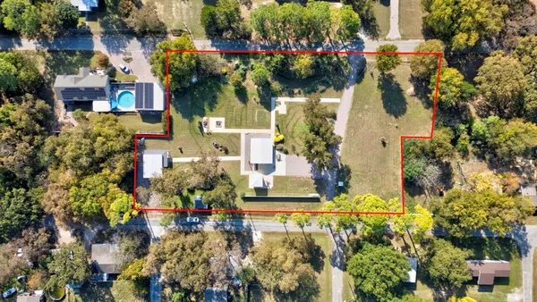 $410,000 | 227 Newcastle, Gordonville, TX 76245