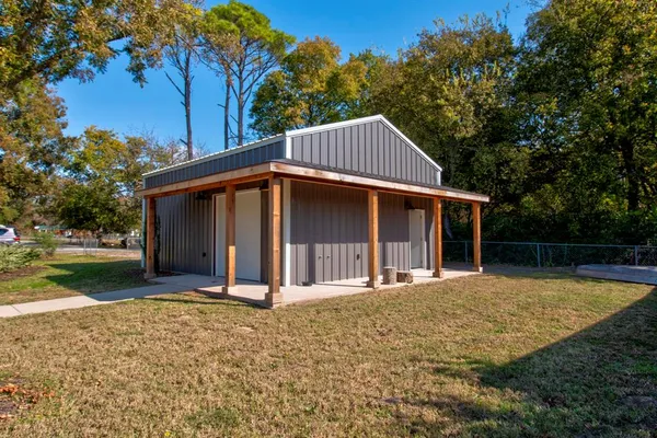 $410,000 | 227 Newcastle, Gordonville, TX 76245