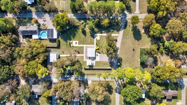 $410,000 | 227 Newcastle, Gordonville, TX 76245