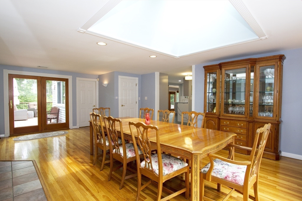 4 Johns Avenue Middleton, MA 01949 - Photo 18 of 36