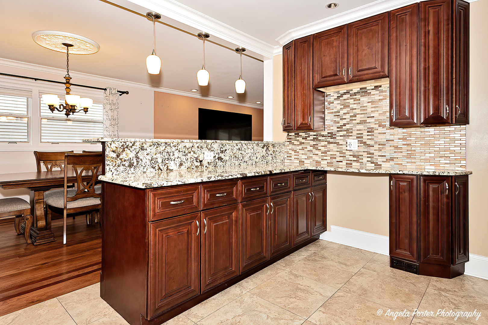 1715 Beech Road Mount Prospect, IL 60056 - Photo 12 of 38 Gallery Image 12
