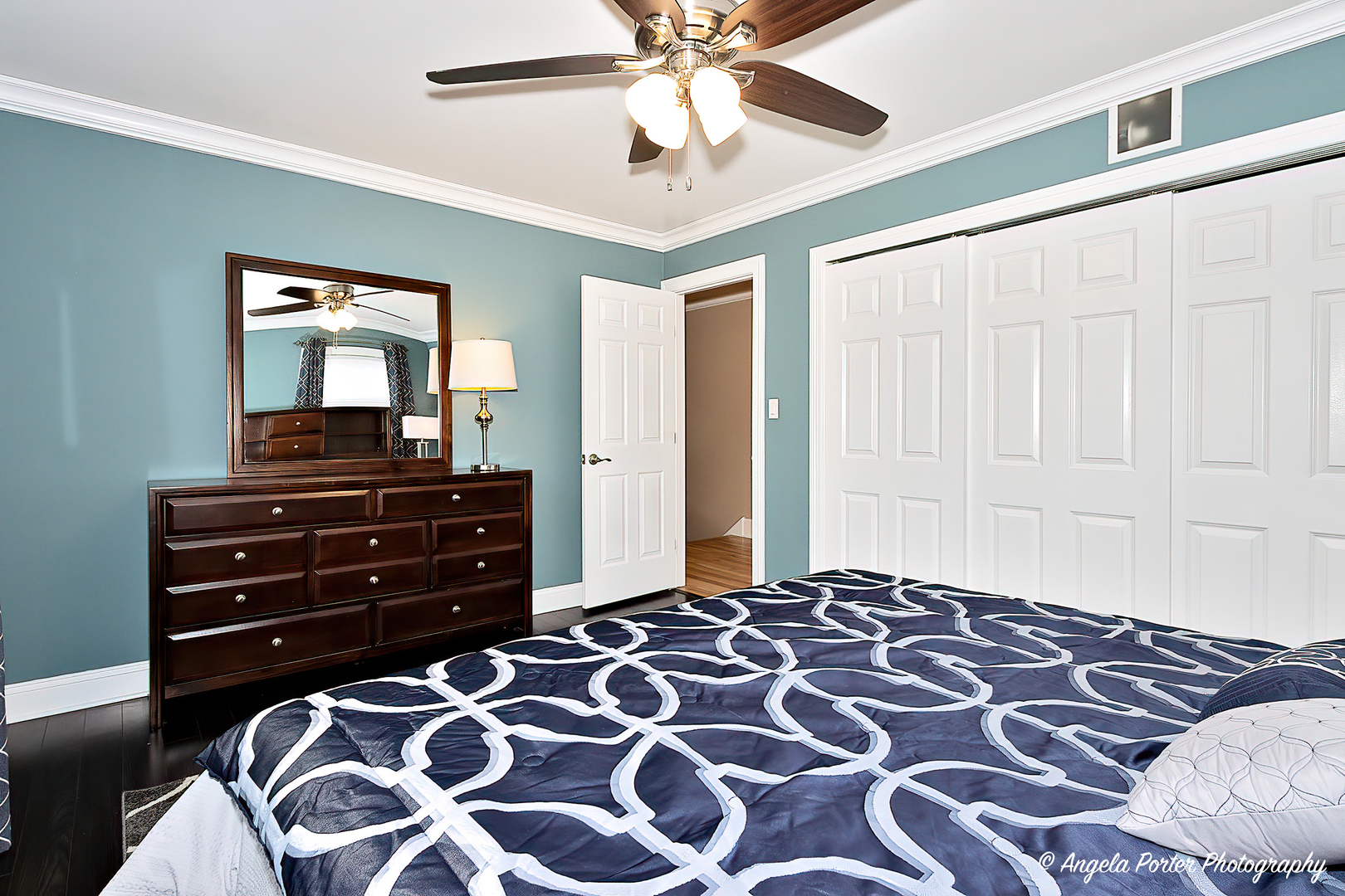 1715 Beech Road Mount Prospect, IL 60056 - Photo 16 of 38 Gallery Image 16