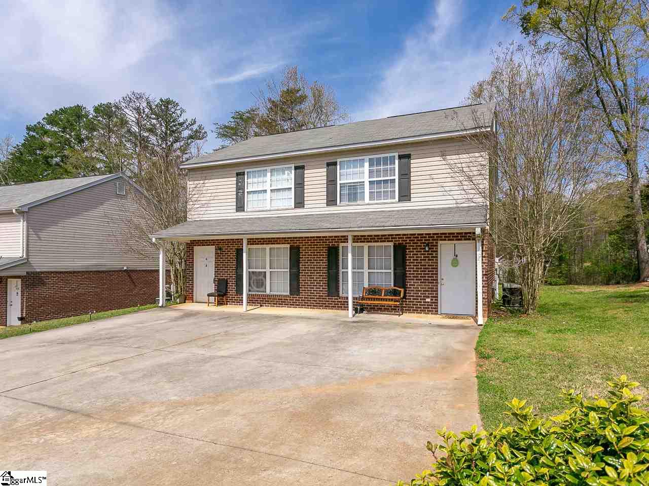 208 Springfield Circle Easley, SC 29642 - Photo 1 of 26 Gallery Image 1