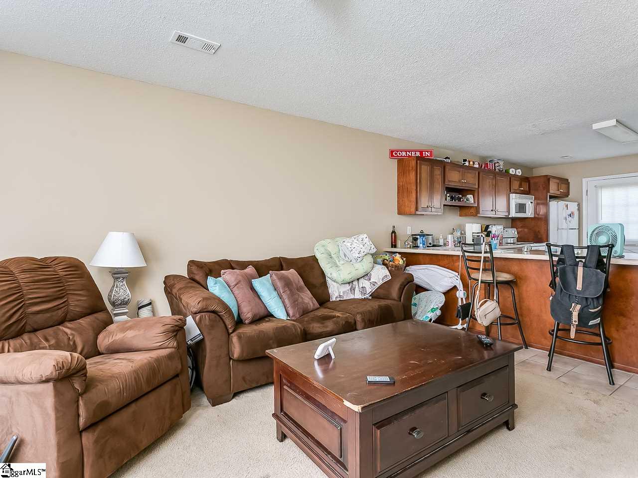 208 Springfield Circle Easley, SC 29642 - Photo 13 of 26 Gallery Image 13