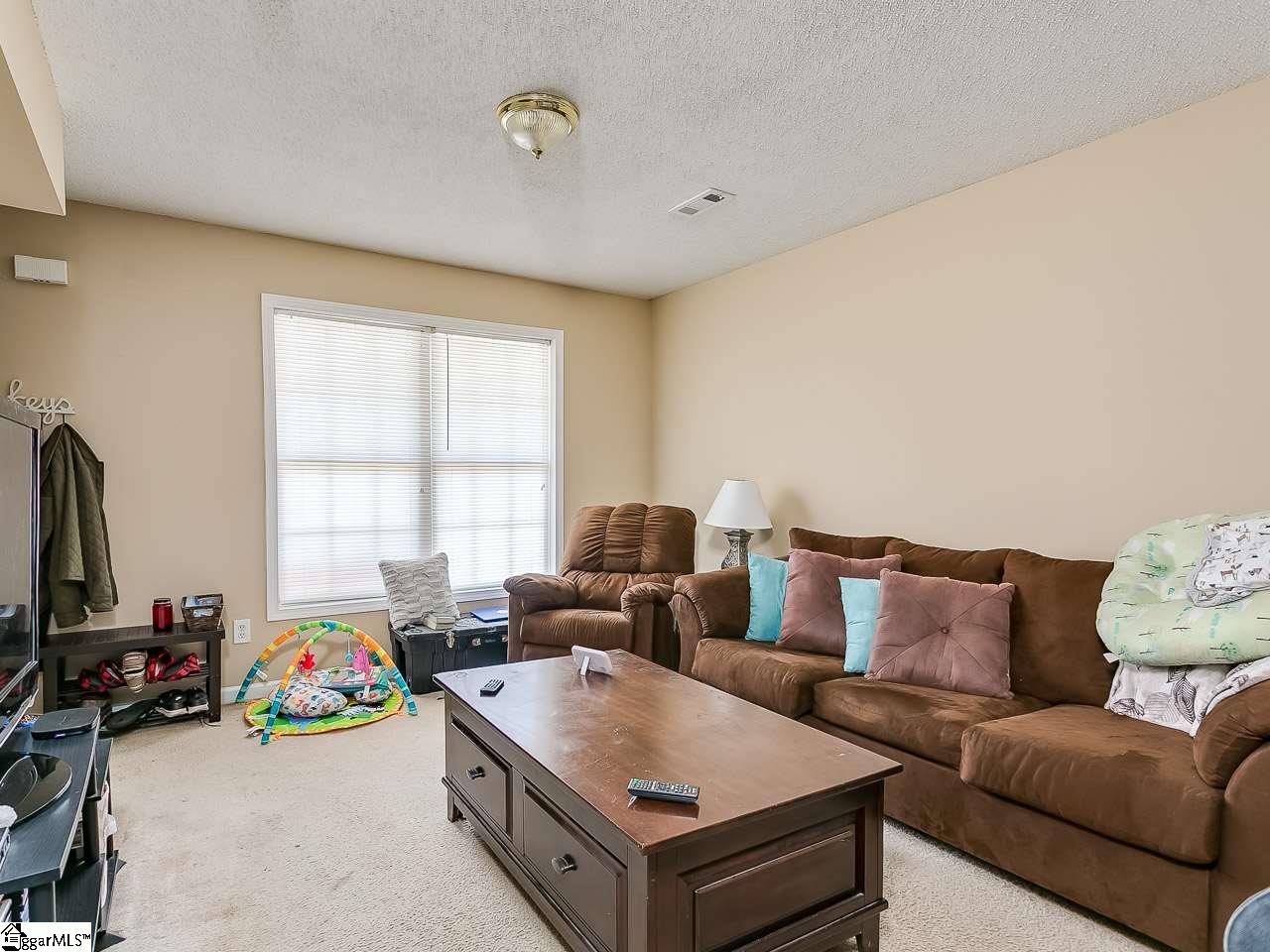 208 Springfield Circle Easley, SC 29642 - Photo 14 of 26 Gallery Image 14