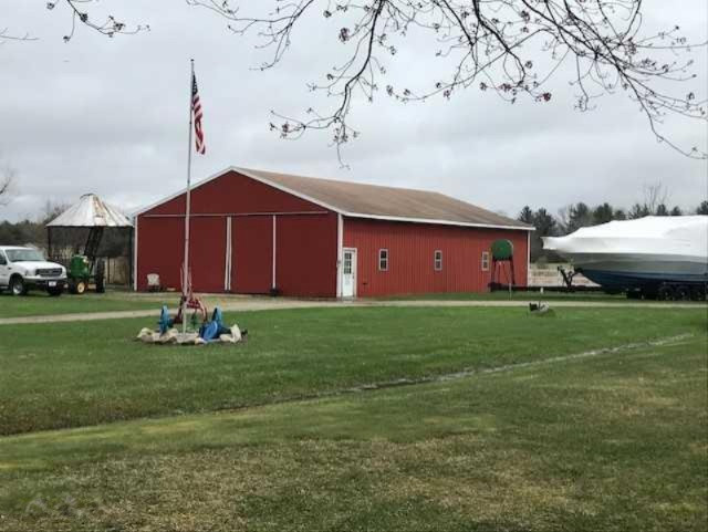 2810 Lorenson Road Muskegon, MI 49445 - Photo 10 of 21 download (2)
