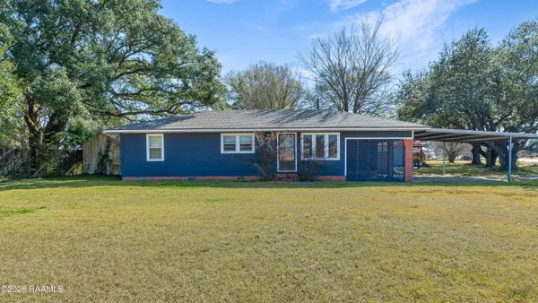 $139,000 | 2412 Belle Place Olivier Road, New Iberia, LA 70563