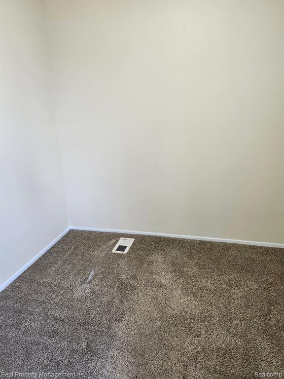 23560 Lahser Road Southfield, MI 48033 - Photo 10 of 19
