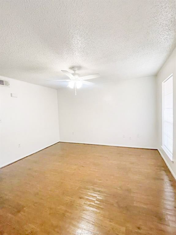 807 East 31st Street, Unit 4 Bryan, TX 77803 - Photo 4 of 8 a view of an empty room