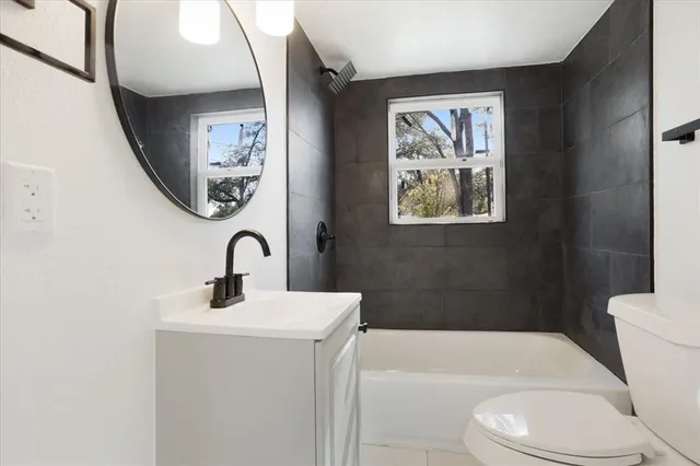 $384,000 | 450 Hickory Street, Lewisville, TX 75057