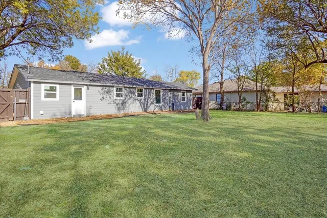 $384,000 | 450 Hickory Street, Lewisville, TX 75057