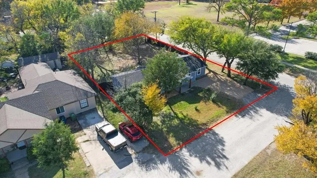 $384,000 | 450 Hickory Street, Lewisville, TX 75057