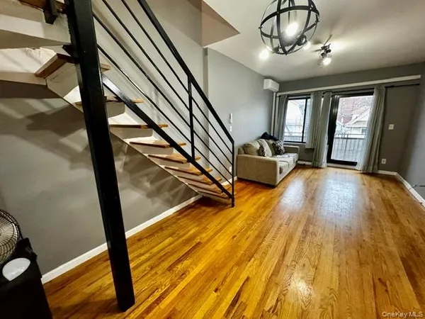 $485,000 | 175-24 89th Avenue, Unit C | Eastwood