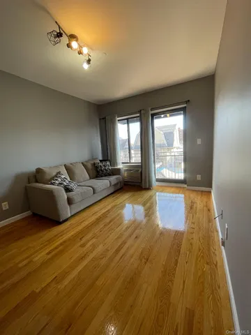 $485,000 | 175-24 89th Avenue, Unit C | Eastwood