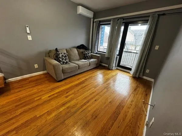 $485,000 | 175-24 89th Avenue, Unit C | Eastwood