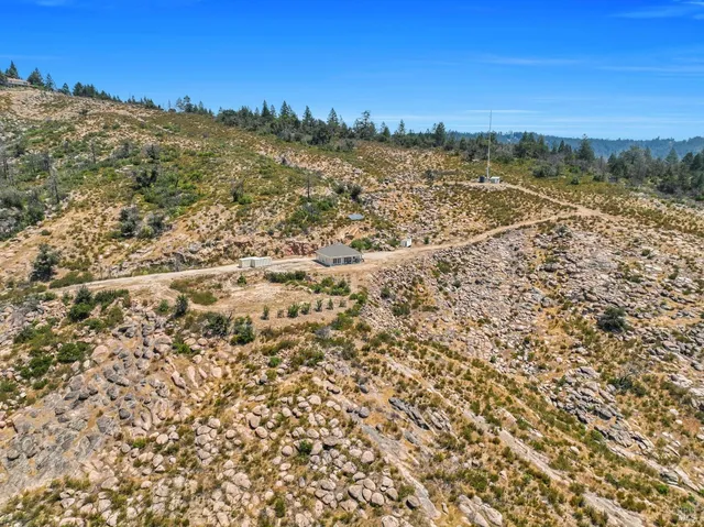 $2,500,000 | 775 Deer Park Road, St. Helena, CA 94574