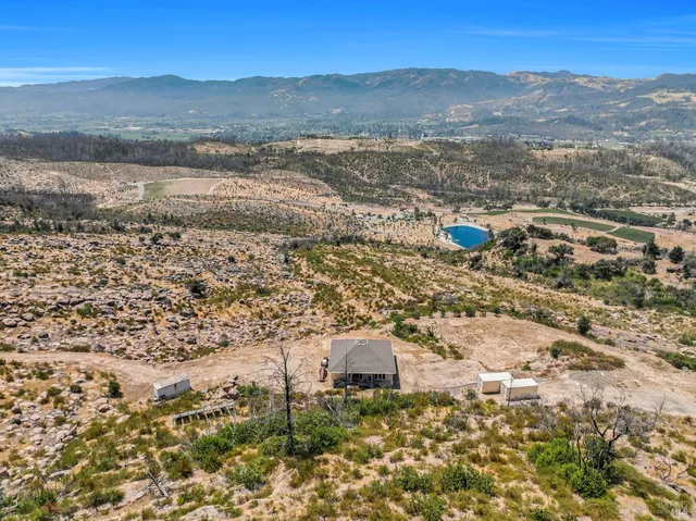 $2,500,000 | 775 Deer Park Road, St. Helena, CA 94574