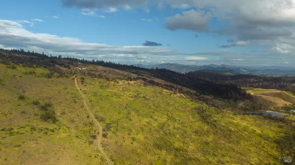 $2,500,000 | 775 Deer Park Road, St. Helena, CA 94574
