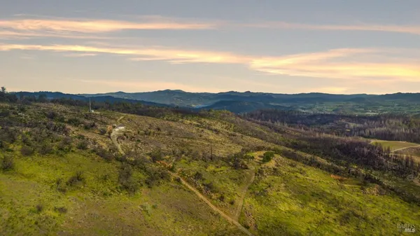 $2,500,000 | 775 Deer Park Road, St. Helena, CA 94574