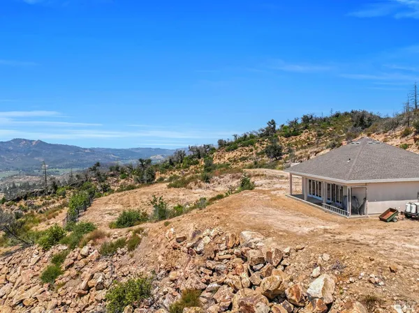 $2,500,000 | 775 Deer Park Road, St. Helena, CA 94574