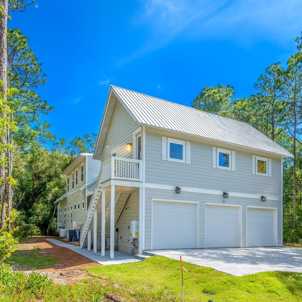 9D1A4FF2-677A-4484-B4A2-1DA5F8B95B6F