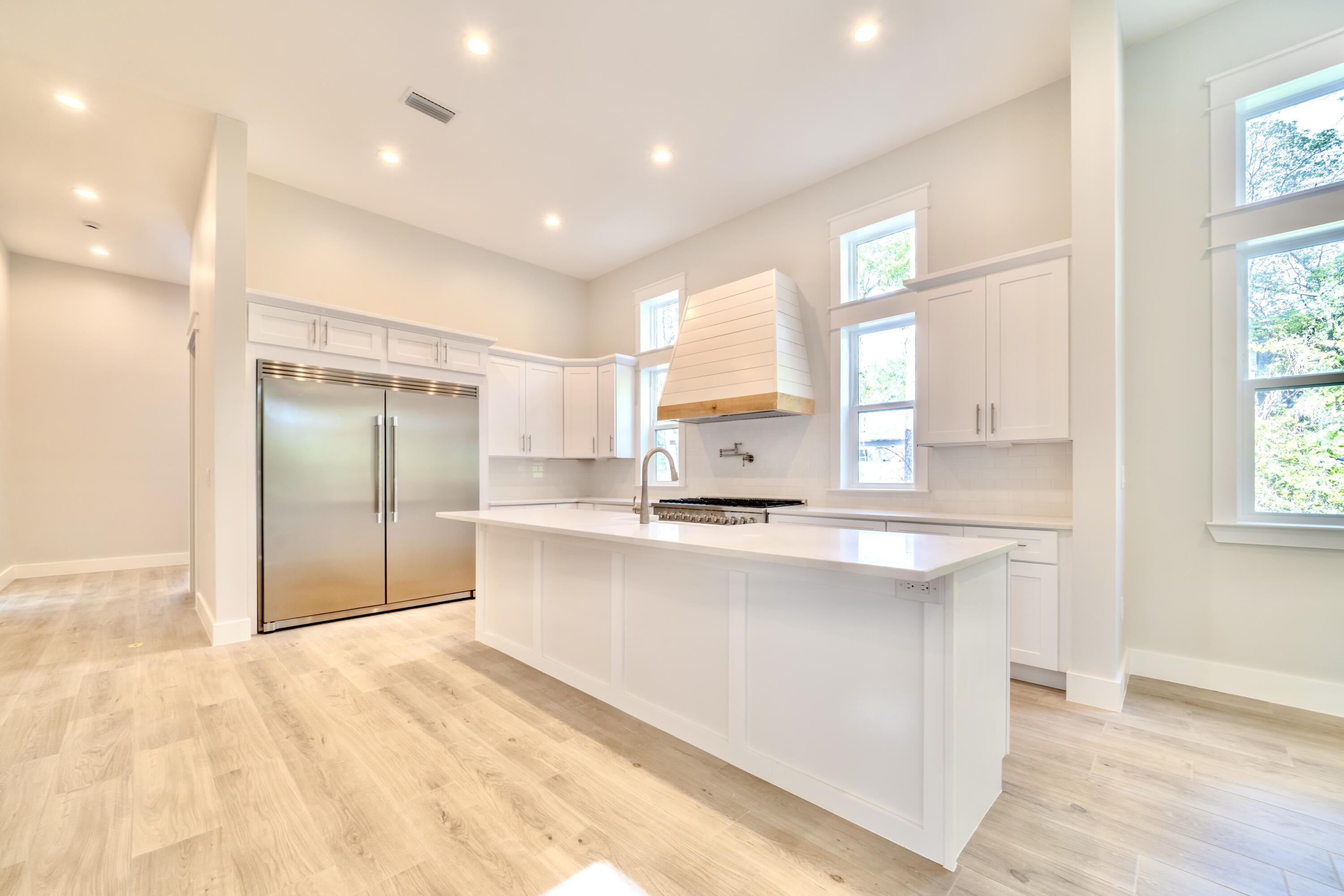 116 East Georgie Street Point Washington, FL 32459 - Photo 11 of 57 LVH_2025-245-HDR