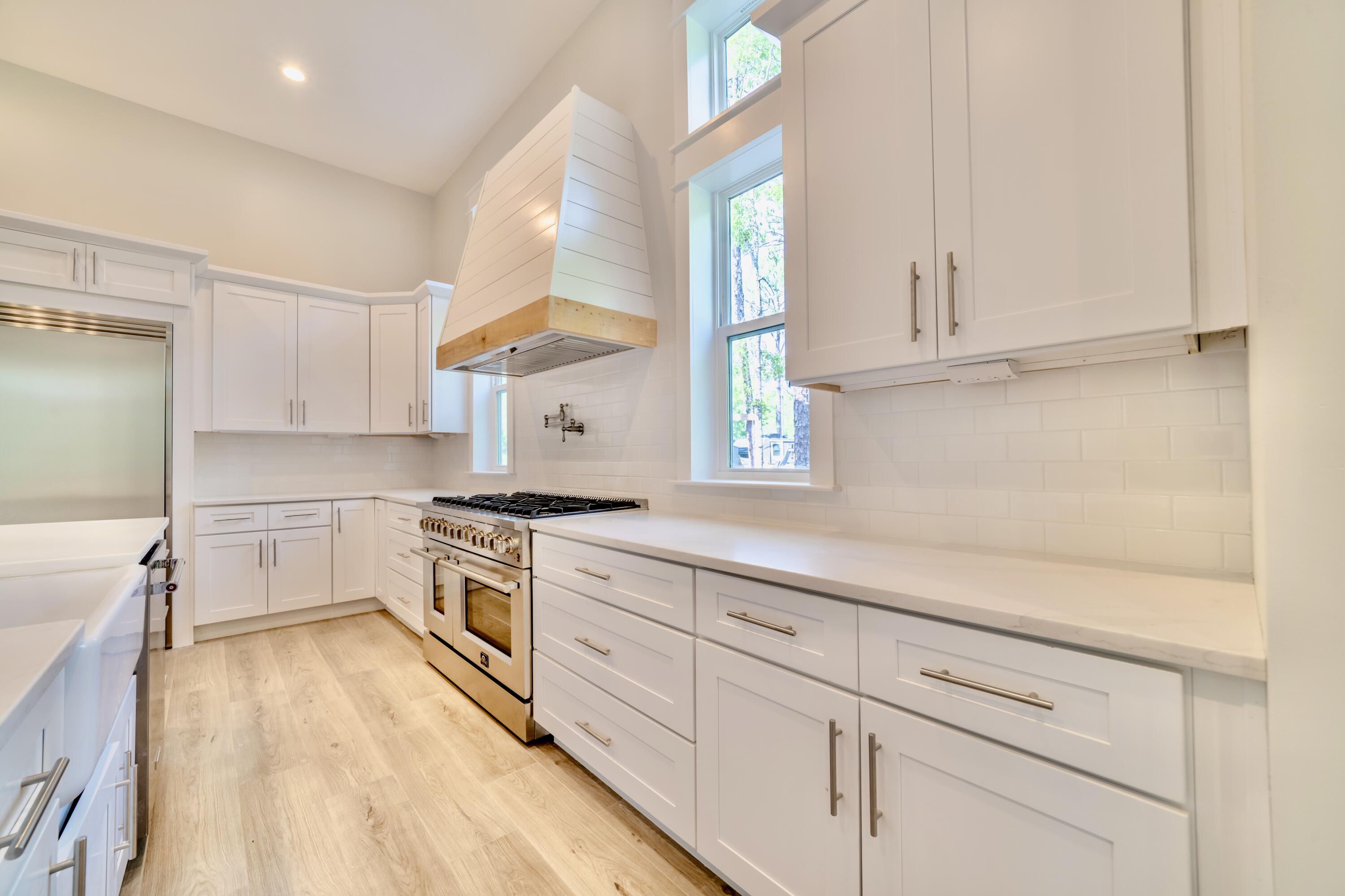 116 East Georgie Street Point Washington, FL 32459 - Photo 12 of 57 LVH_2025-16-HDR