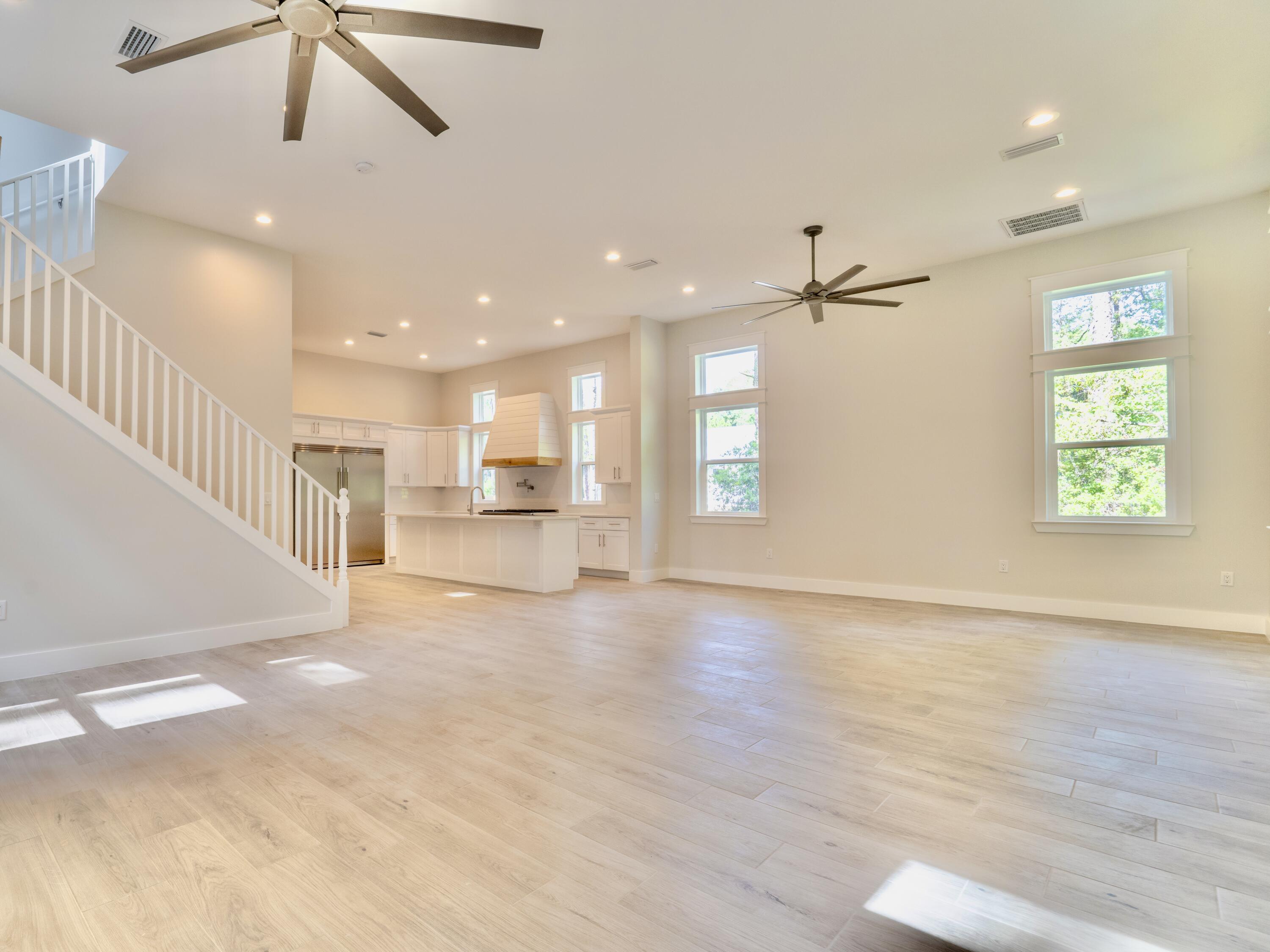 116 East Georgie Street Point Washington, FL 32459 - Photo 19 of 57 LVH_2025-119