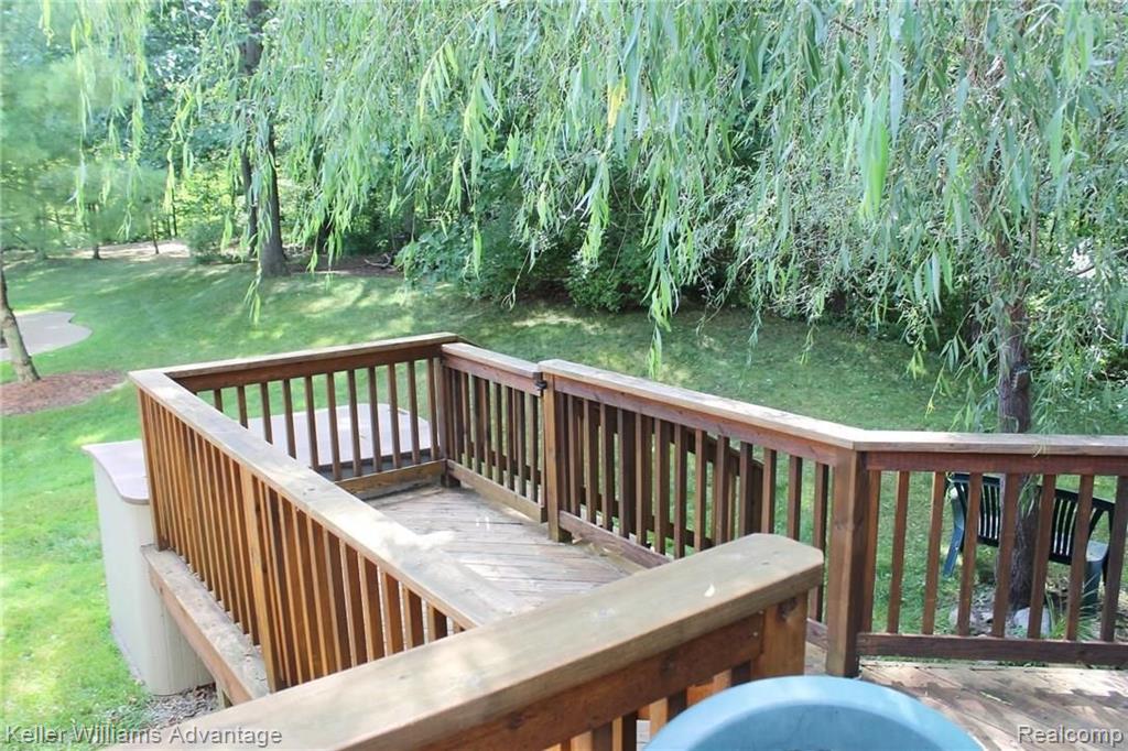 2584 Ravineside South Howell, MI 48843 - Photo 27 of 29