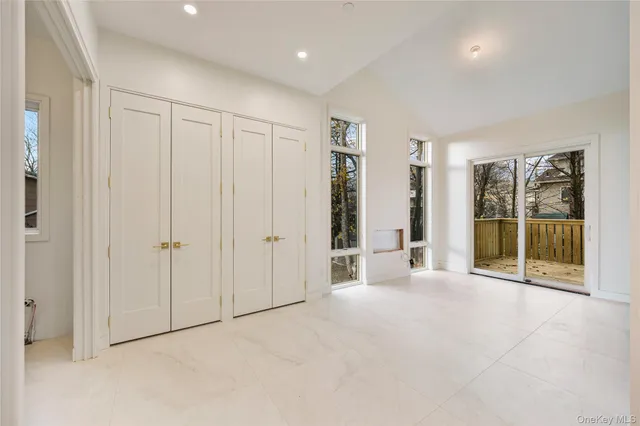 $1,999,000 | 12 Buckman Place, Unit 101, Monsey, NY 10952